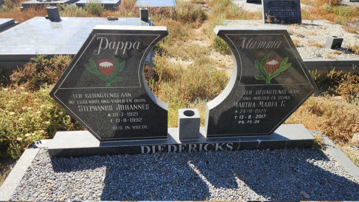 DIEDERICKS Stephanus Johannes 1921-1992 & Martha Maria G. 1925-2017