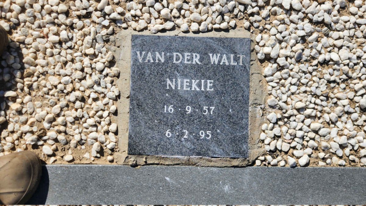 WALT Niekie, van der 1957-1995