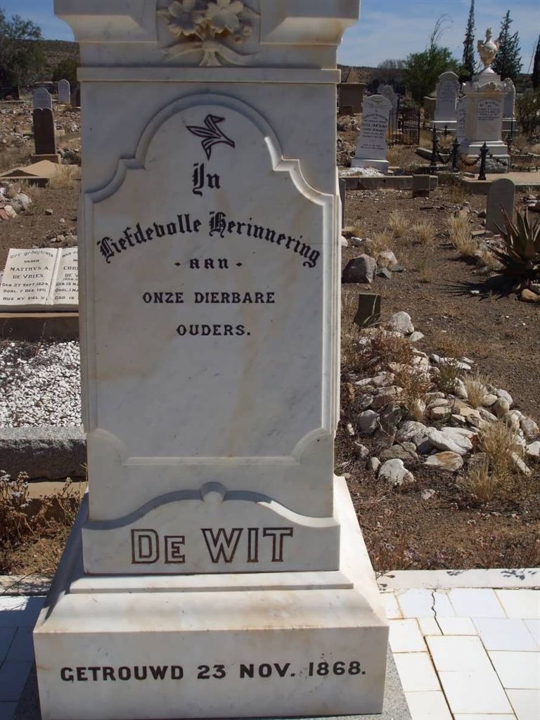 WIT, de