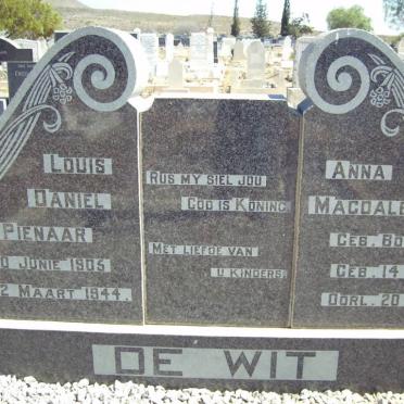 WIT Louis Daniel Pienaar, de 1905-1944 &amp; Anna Magdalena BOTHMA 1898-1967