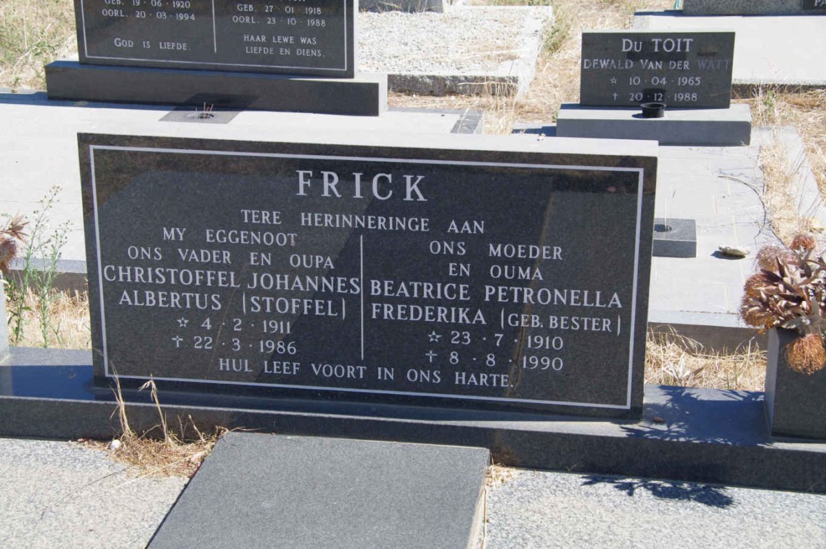 FRICK Christoffel Johannes Albertus 1911-1986 &amp; Beatrice Petronella Frederika BESTER 1910-1990
