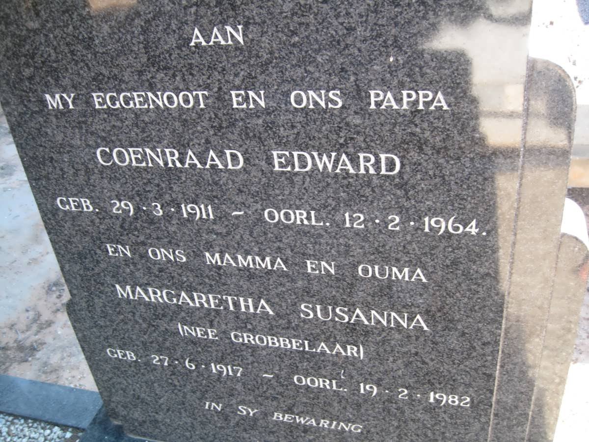 GREUNEN Coenraad Edward, van 1911-1964 &amp; Margaretha Susanna GROBBELAAR 1917-1982