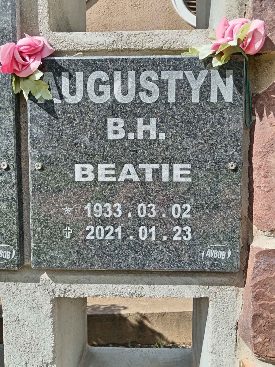 AUGUSTYN B.H. 1933-2021