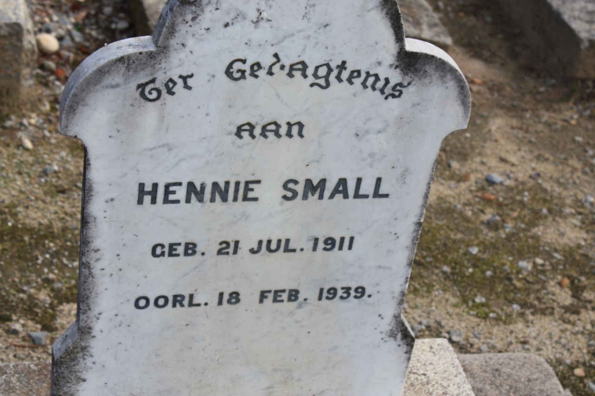 SMALL Hennie 1911-1939