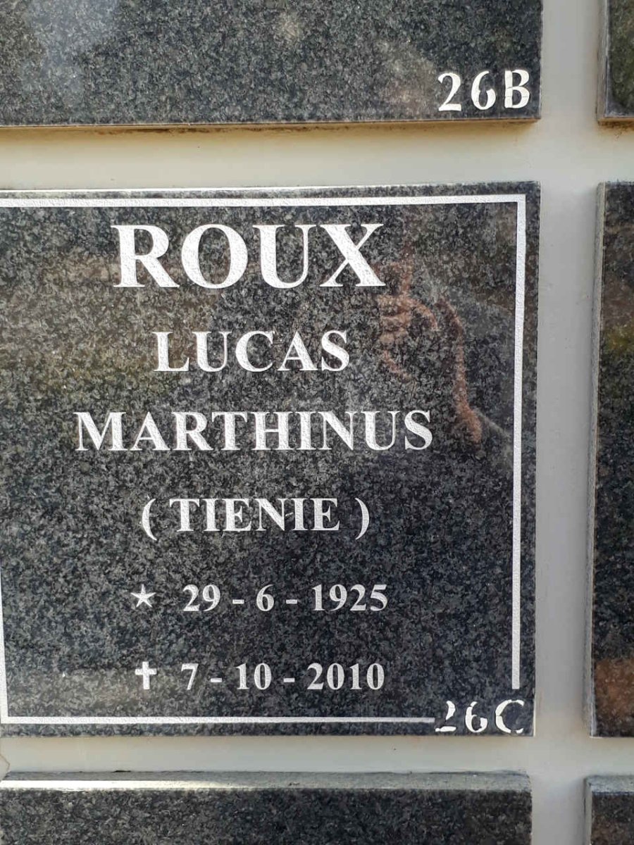 ROUX Lucas Marthinus 1925-2010