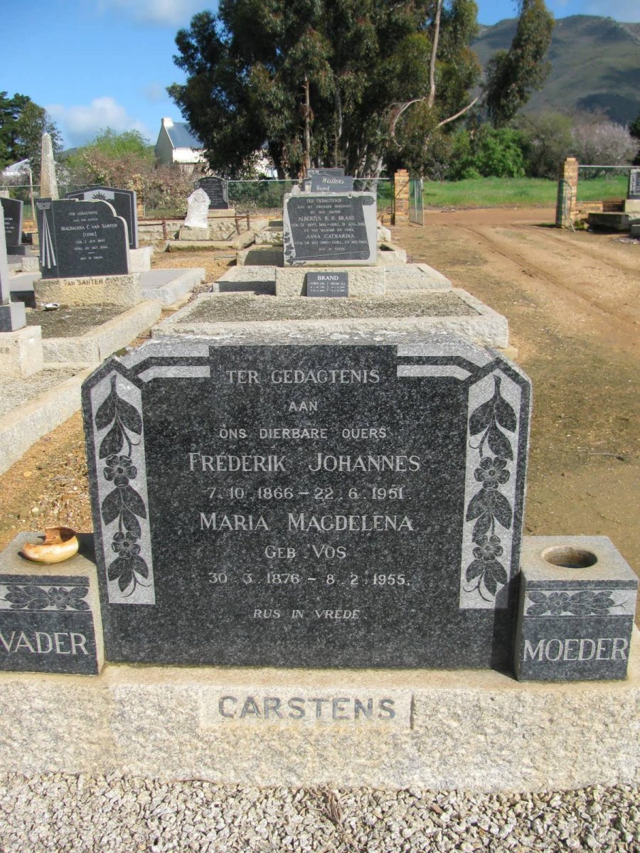 CARSTENS Frederik Johannes 1866-1951 &amp; Maria Magdalena VOS 1876- 1955