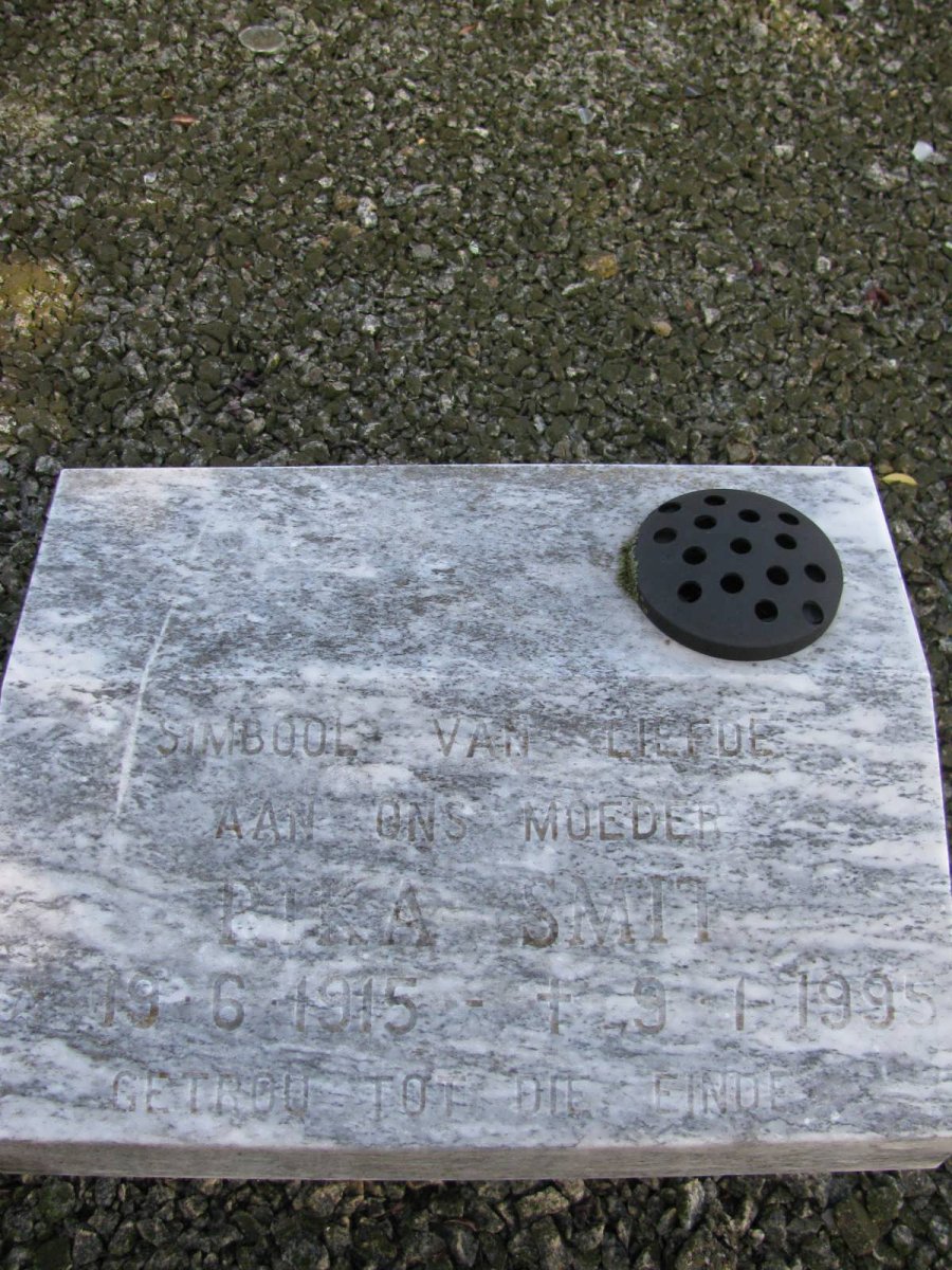 SMIT Rika 1915-1995