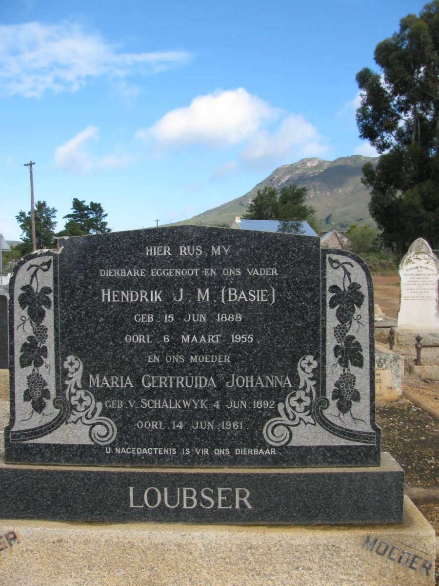 LOUBSER Hendrik J.M.1888-1955 &amp; Maria Gertruida Johanna VAN SCHALKWYK 1892-1961