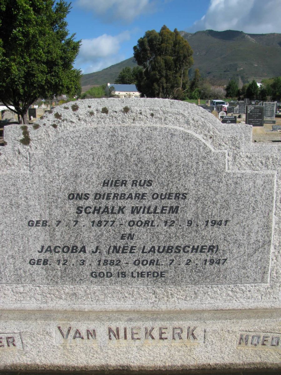 NIEKERK Schalk Willem, van 1877-1941 &amp; Jacoba J. LAUBSCHER 1882-1947 :: BAGATTA Beatrix nee VAN NIEKERK 1912-1995