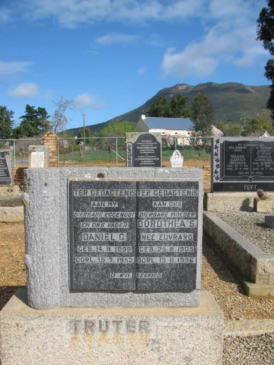 TRUTER Daniel G.1899-1952 &amp; Dorothea S. EUVRARD 1905-1996