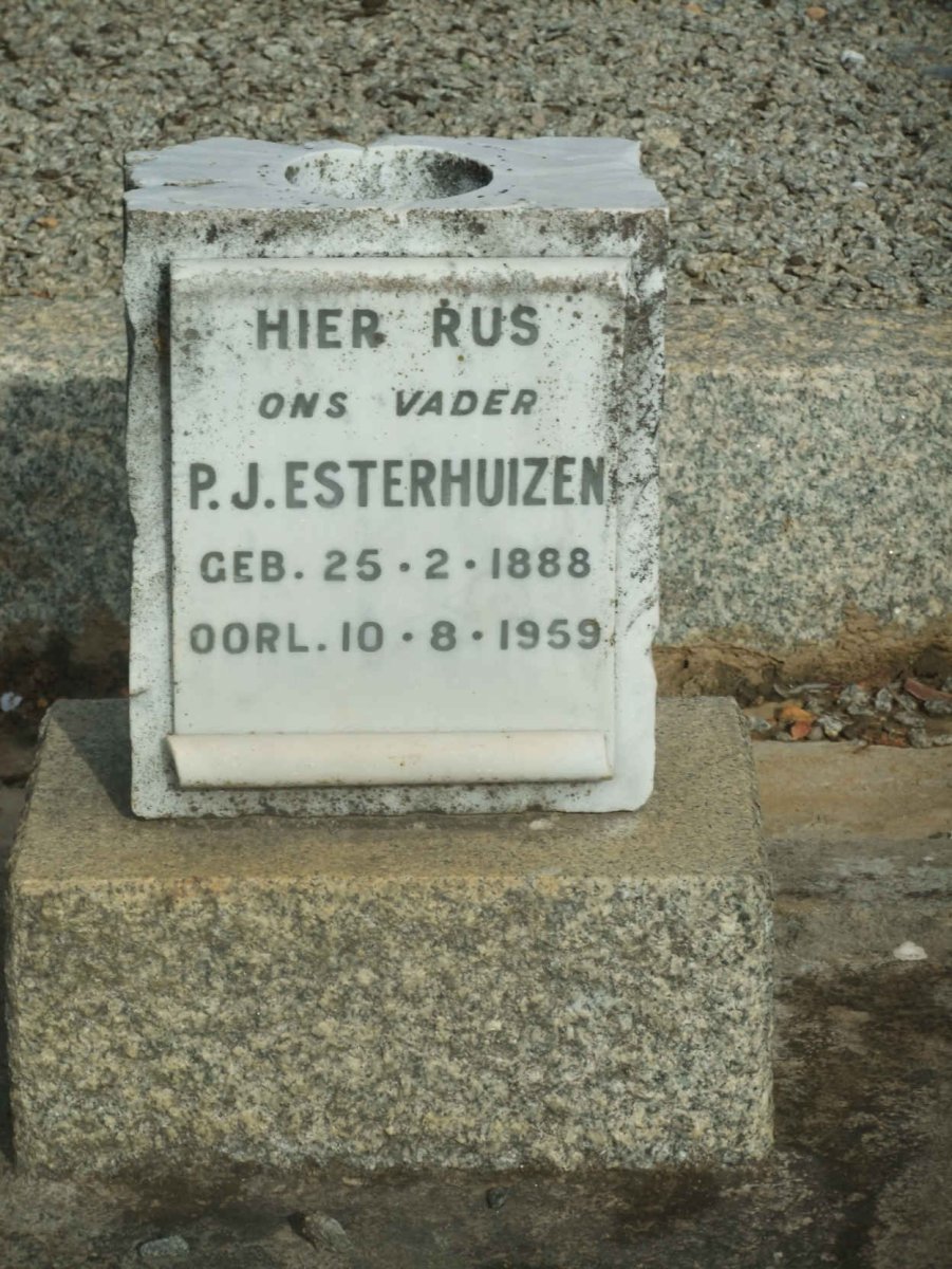 ESTERHUIZEN P.J. 1888-1959