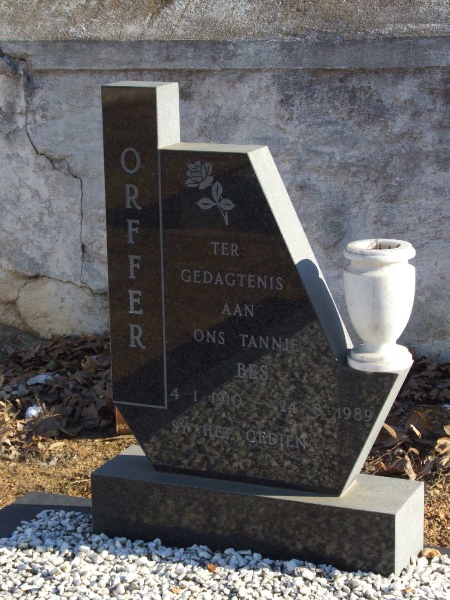 ORFFER Bes 1910-1989