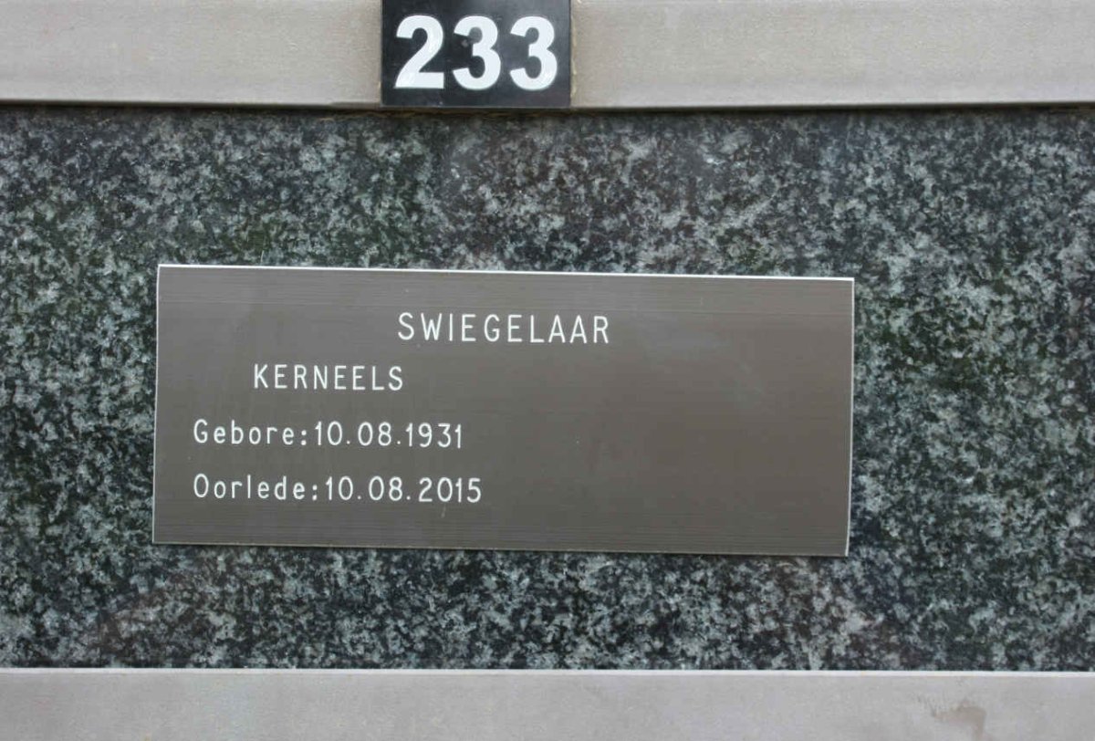 SWIEGELAAR Kerneels 1931-2015