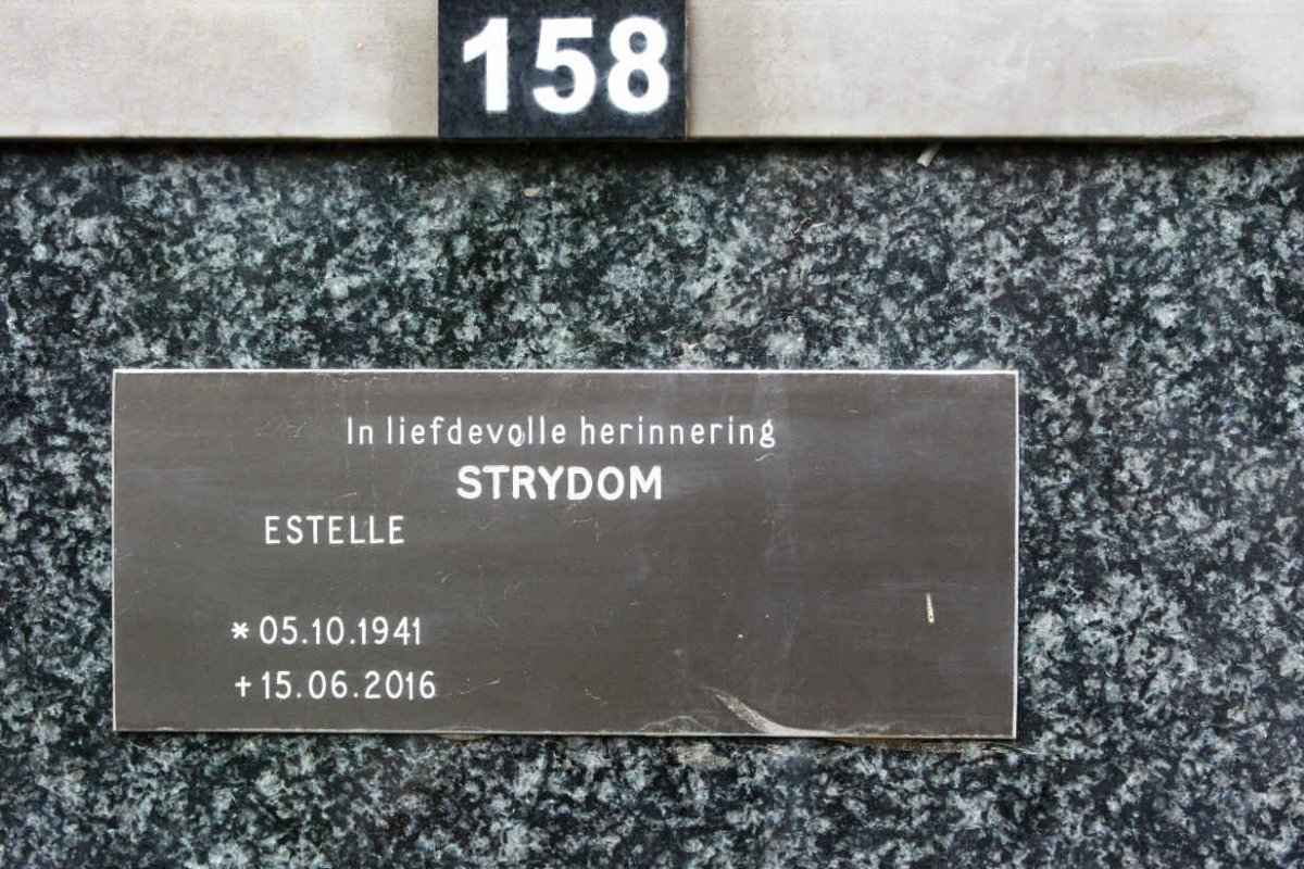 STRYDOM Estelle 1941-2016