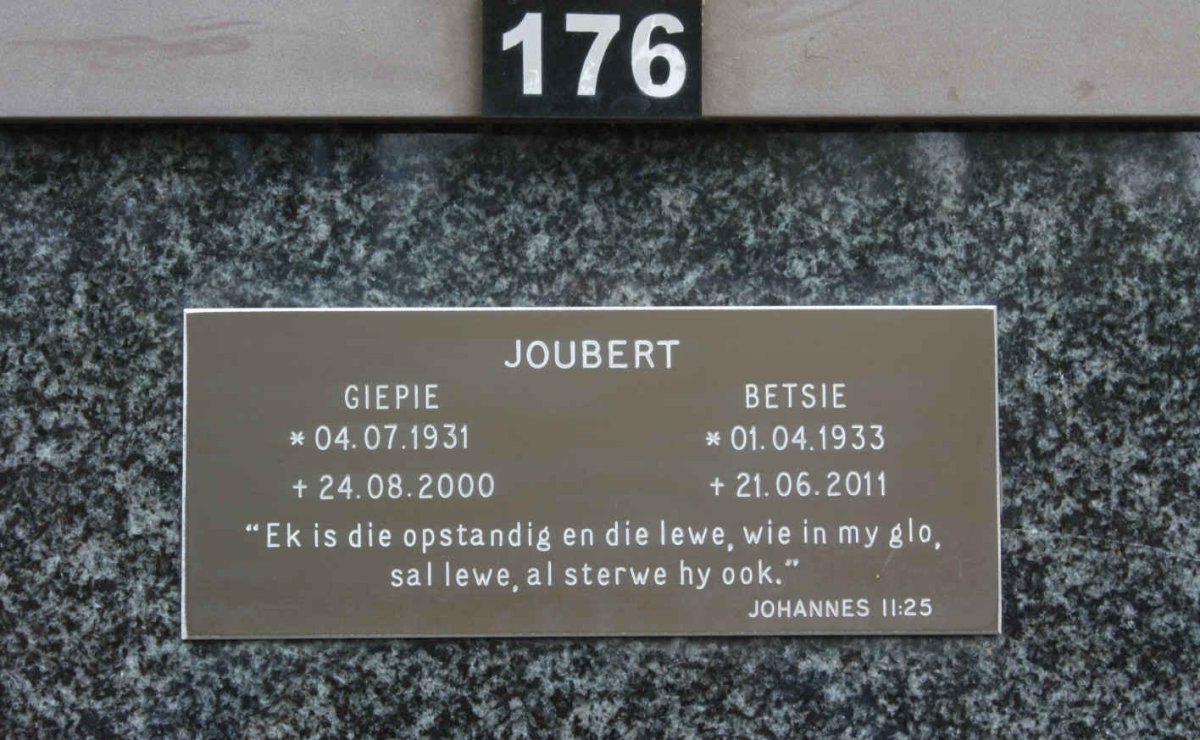 JOUBERT Giepie 1931-2000 &amp; Betsie 1933-2011