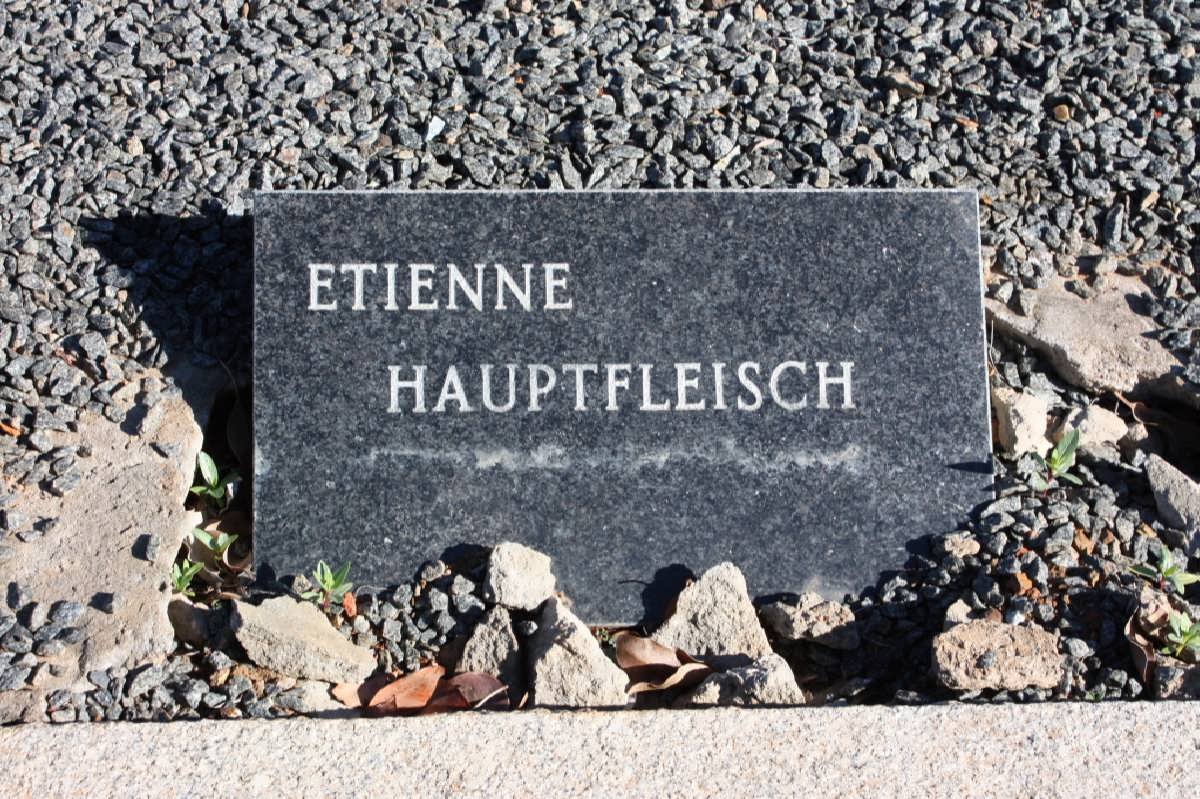 HAUPTFLEISCH Etienne