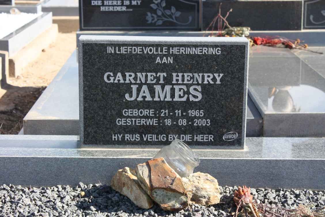 JAMES Garnet Henry 1965-2003