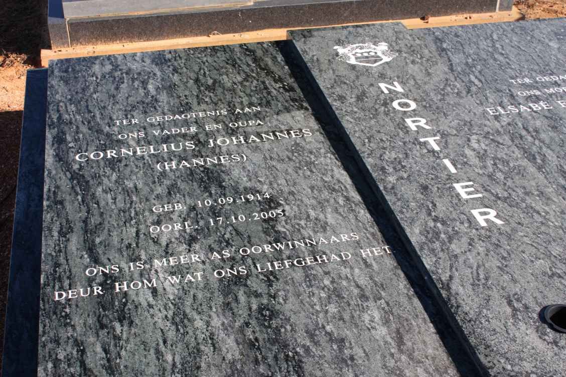 NORTIER Cornelius Johannes 1914-2005 &amp; Elsabé Francina Dirkie CRONJE 1919-1999