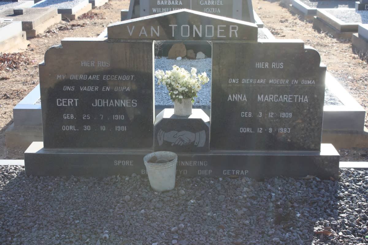 TONDER Gert Johannes, van 1910-1981 &amp; Anna Margaretha 1909-1983