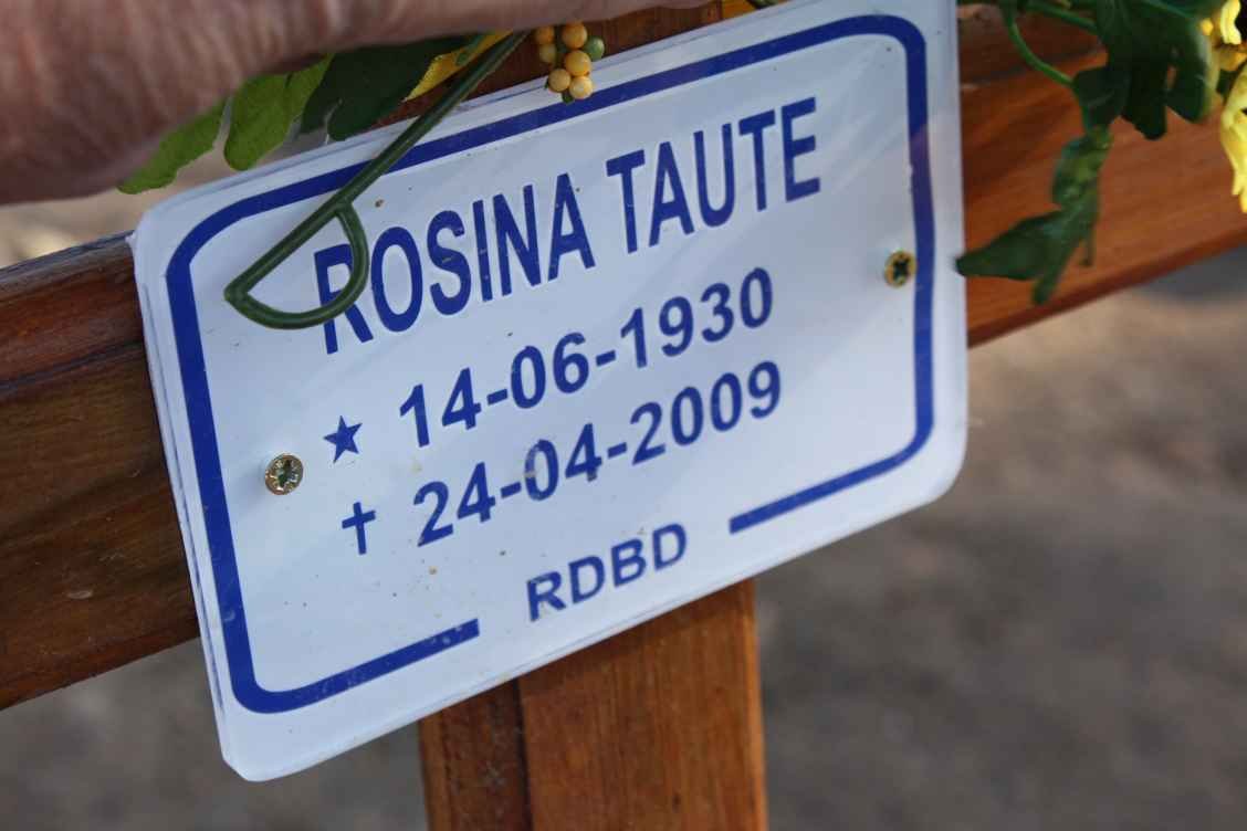 TAUTE Rosina 1930-2009