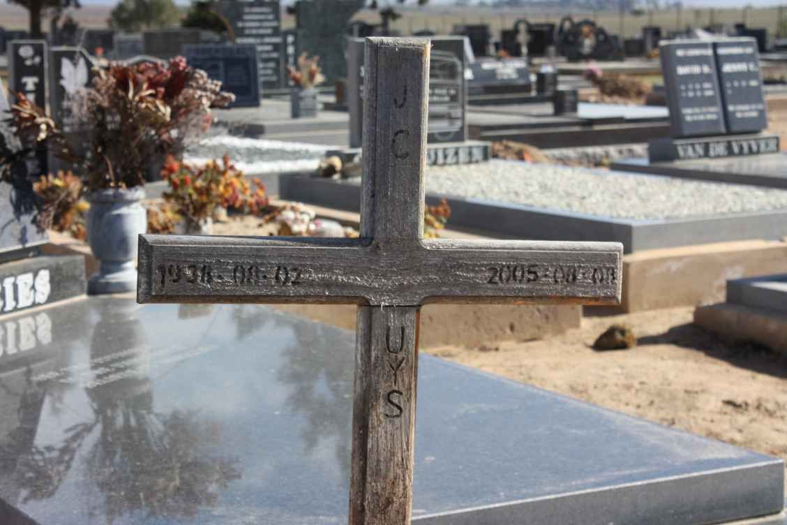 UYS J.C. 1938-2005