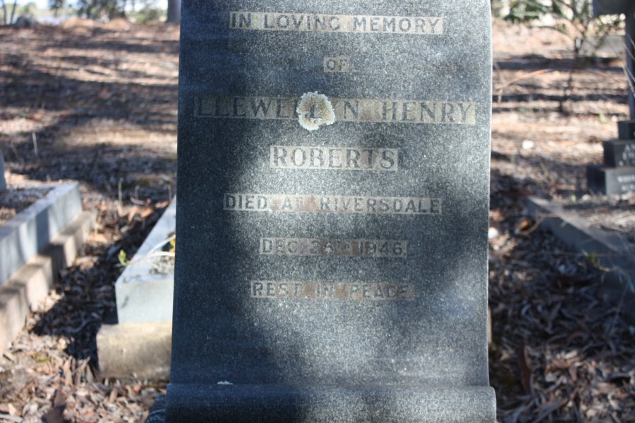 ROBERTS Llewelln Henry ?-1946