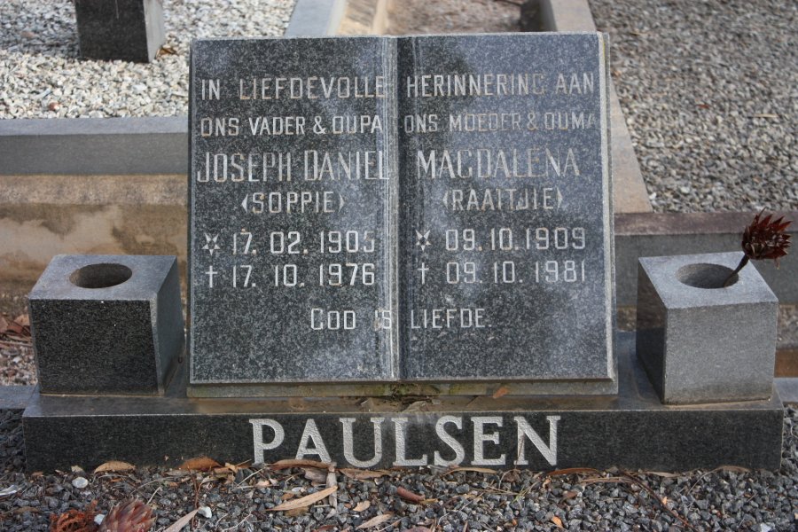 PAULSEN Joseph Daniel 1905-1976 &amp; Magdalena 1909-1981