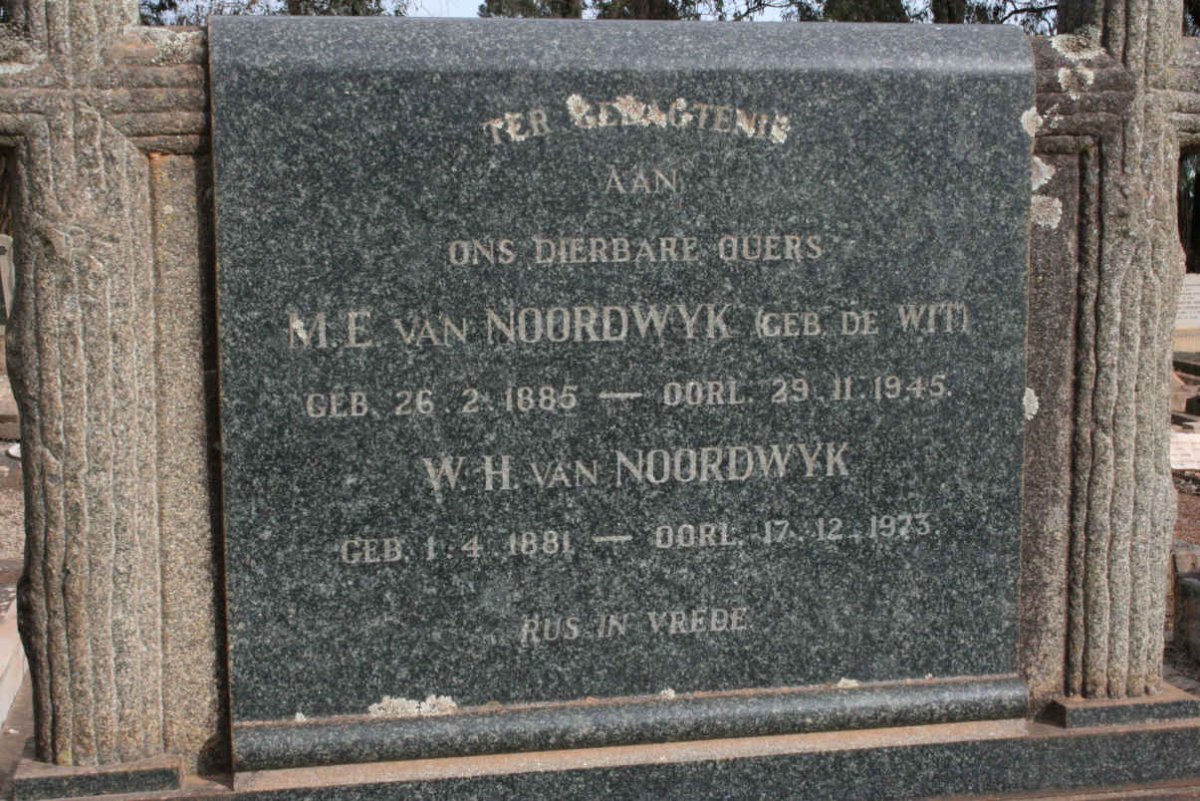 NOORDWYK W. H., van 1881-1973 &amp; M. E. DE WIT 1885-1945