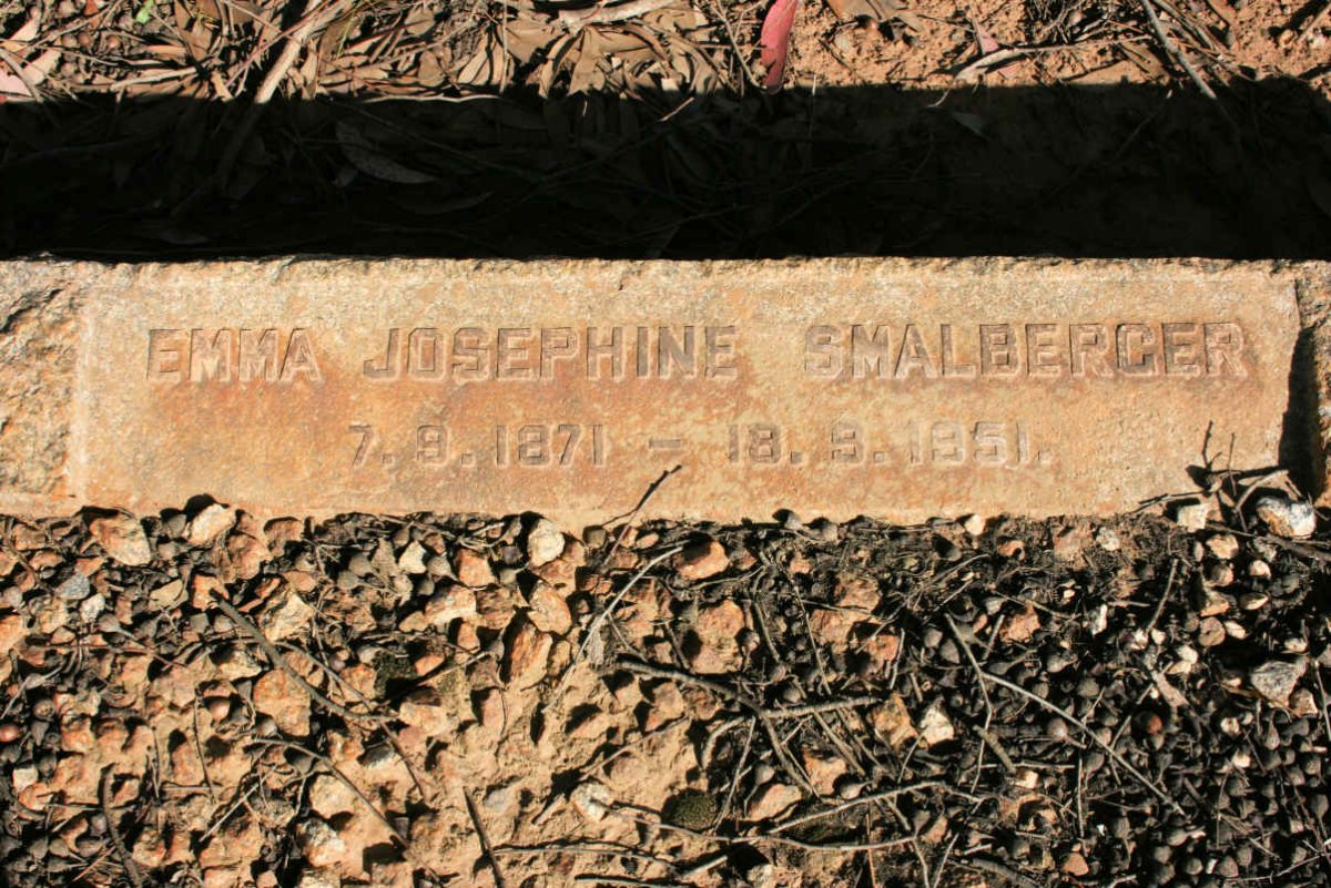 SMALBERGER Emma Josephine 1871-1951