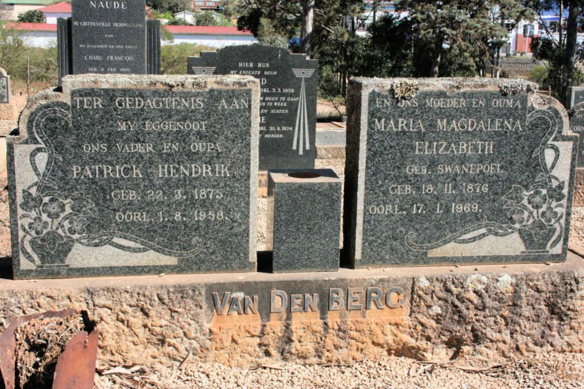 BERG Patrick Hendrik, van der 1875-1958 &amp; Maria Magdalena Elizabeth SWANEPOEL 1876-1969