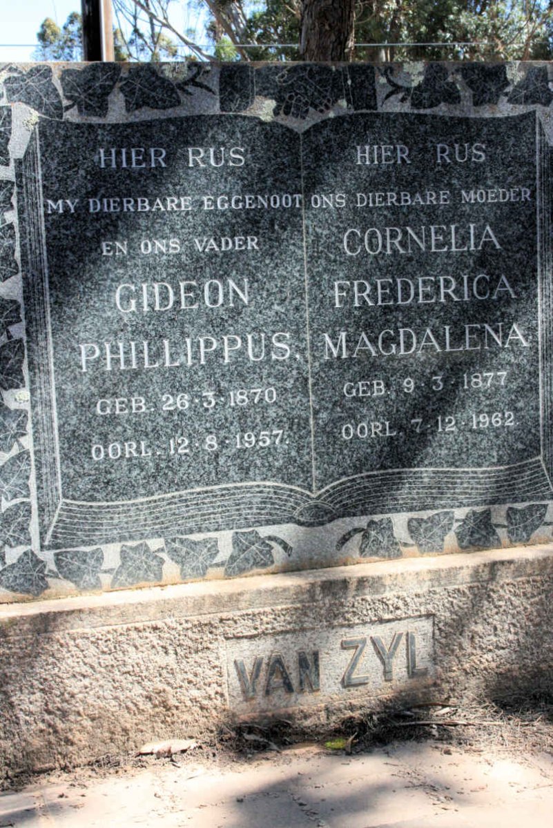 ZYL Gideon Philluppus, van 1870-1957 &amp; Cornelia Frederica Magdalena 1877-1962