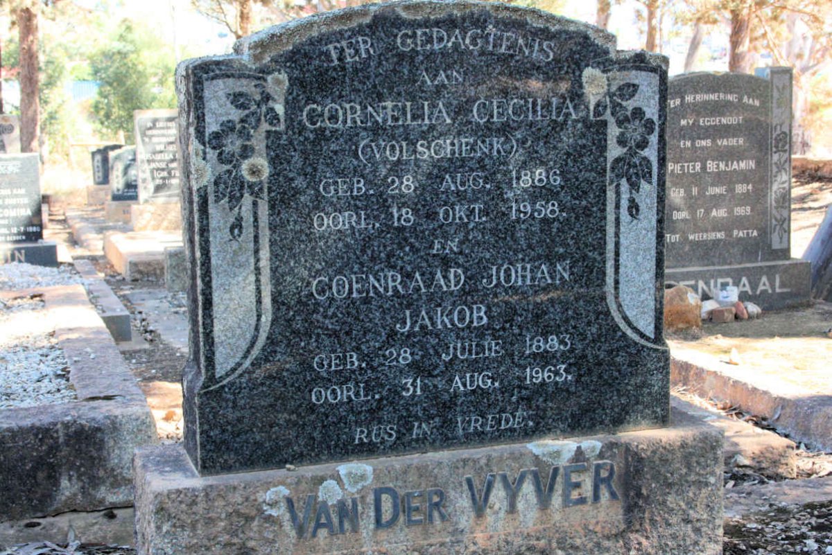 VYVER Coenraad Johan Jakob, van der 1883-1963 &amp; Cornelia Cecilia VOLSCHENK 1886-1958
