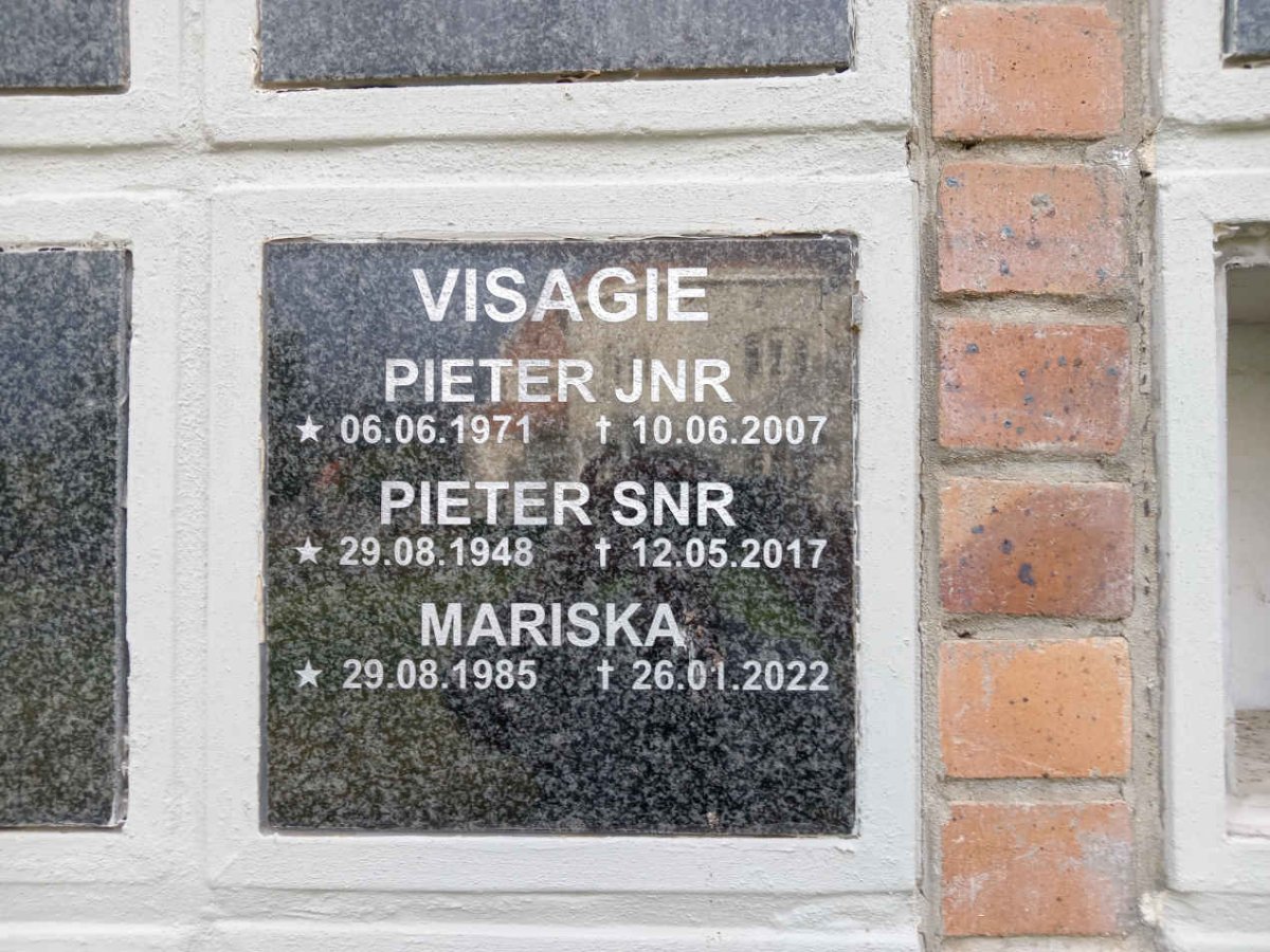 VISAGIE Pieter Snr 1948-2017 :: VISAGIE Pieter Jnr 1971-2007 :: VISAGIE Mariska 1985-2022