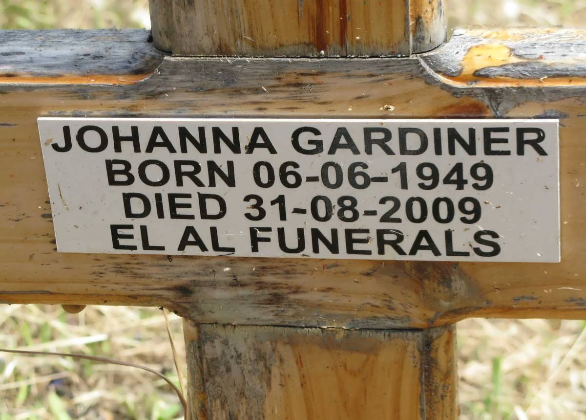 GARDINER Johanna 1949-2009