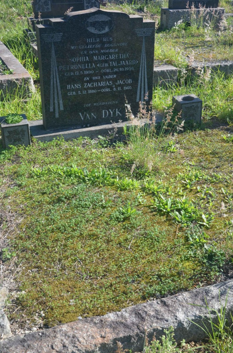 DYK Hans Zacharias Jacob, van 1880-1960 & Sophia Margaretha Petrtonella TALJAARD 1890-1956