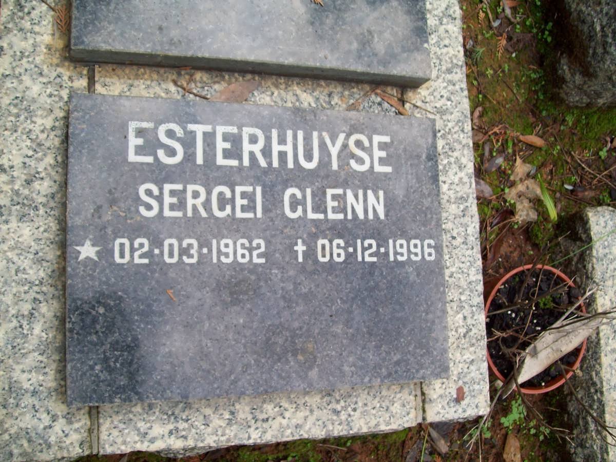 ESTERHUYSE Sergei Glenn 1962-1996
