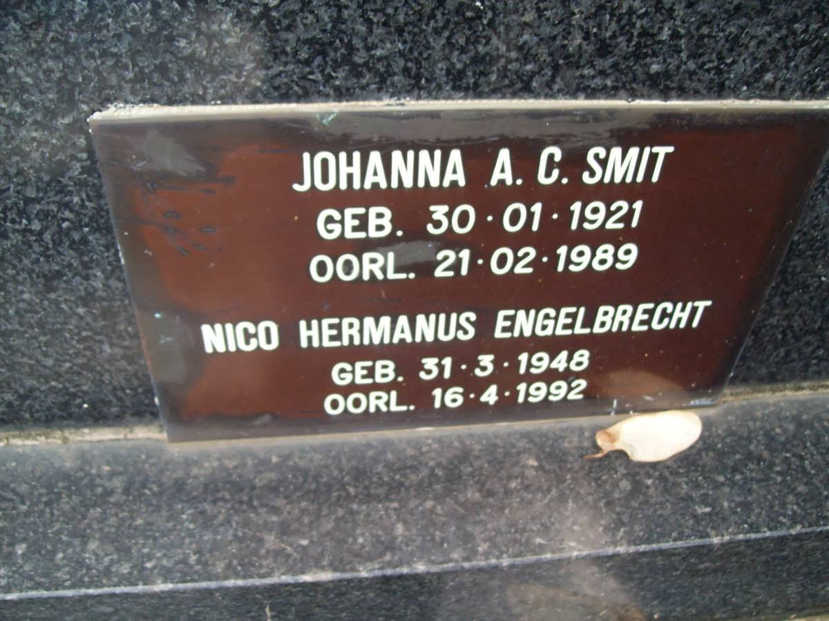 ENGELBRECHT Nico Hermanus 1948-1992 &amp; Johanna A.C. SMIT 1921-1989