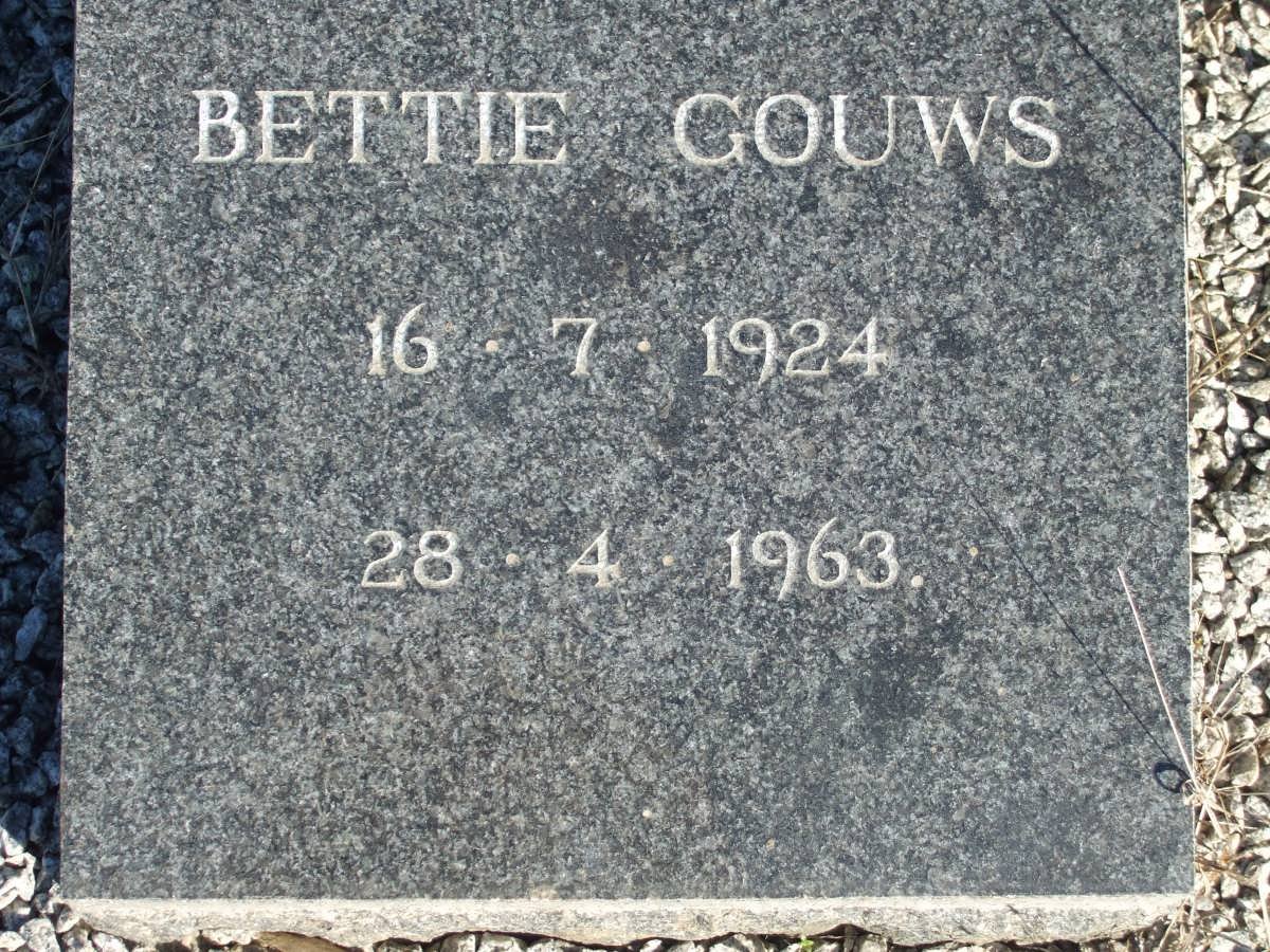 GOUWS Bettie 1924-1963
