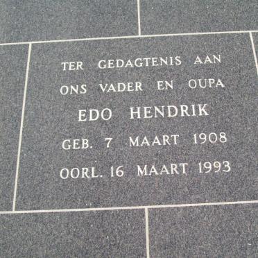 KUIPERS Edo Hendrik 1908-1993 &amp; Betsie VAN RYSWYK 1915-1952_1