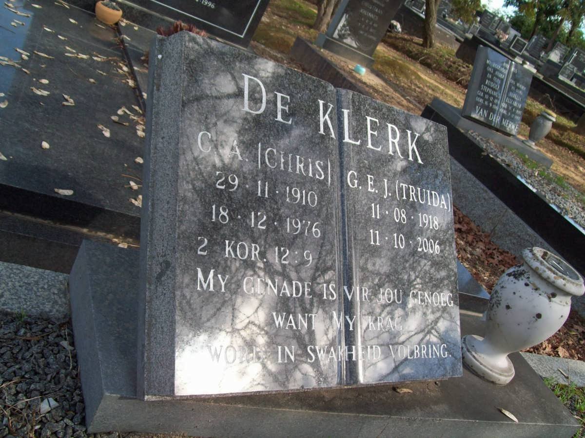 KLERK C.A. 1910-1976 &amp; G.E.J. 1918-2006
