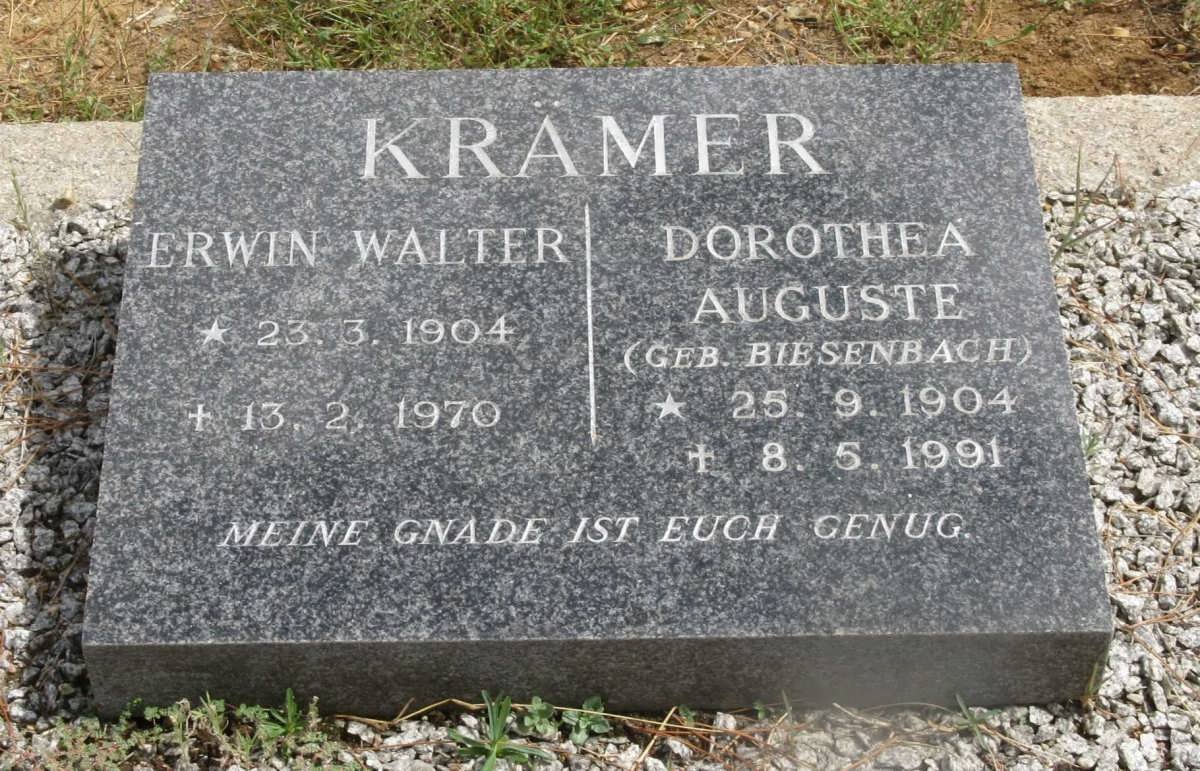 KRAMER Erwin Walter 1904-1970 &amp; Dorothea Auguste BIESENBACH 1904-1991