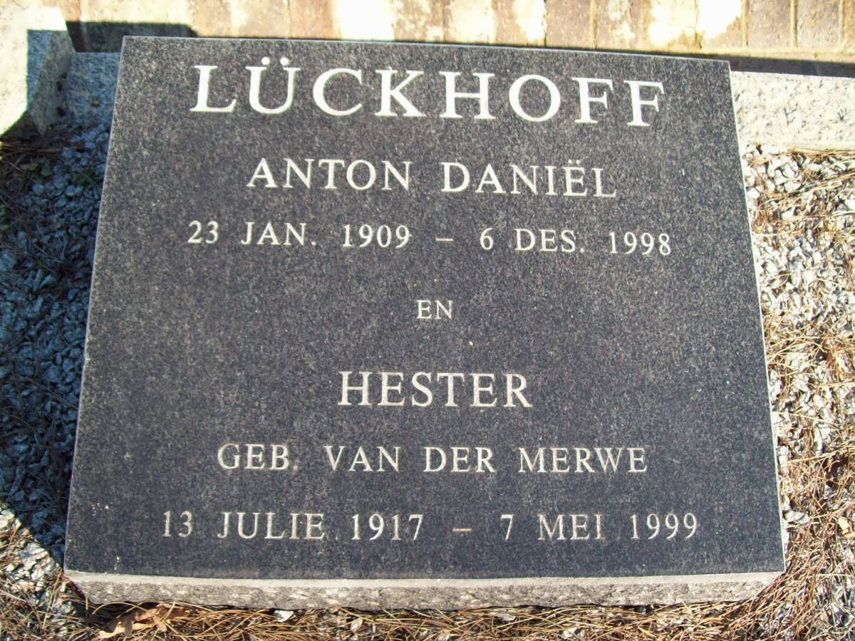 LUCKHOFF Anton Daniel 1909-1998 &amp; Hester VAN DER MERWE 1917-1999