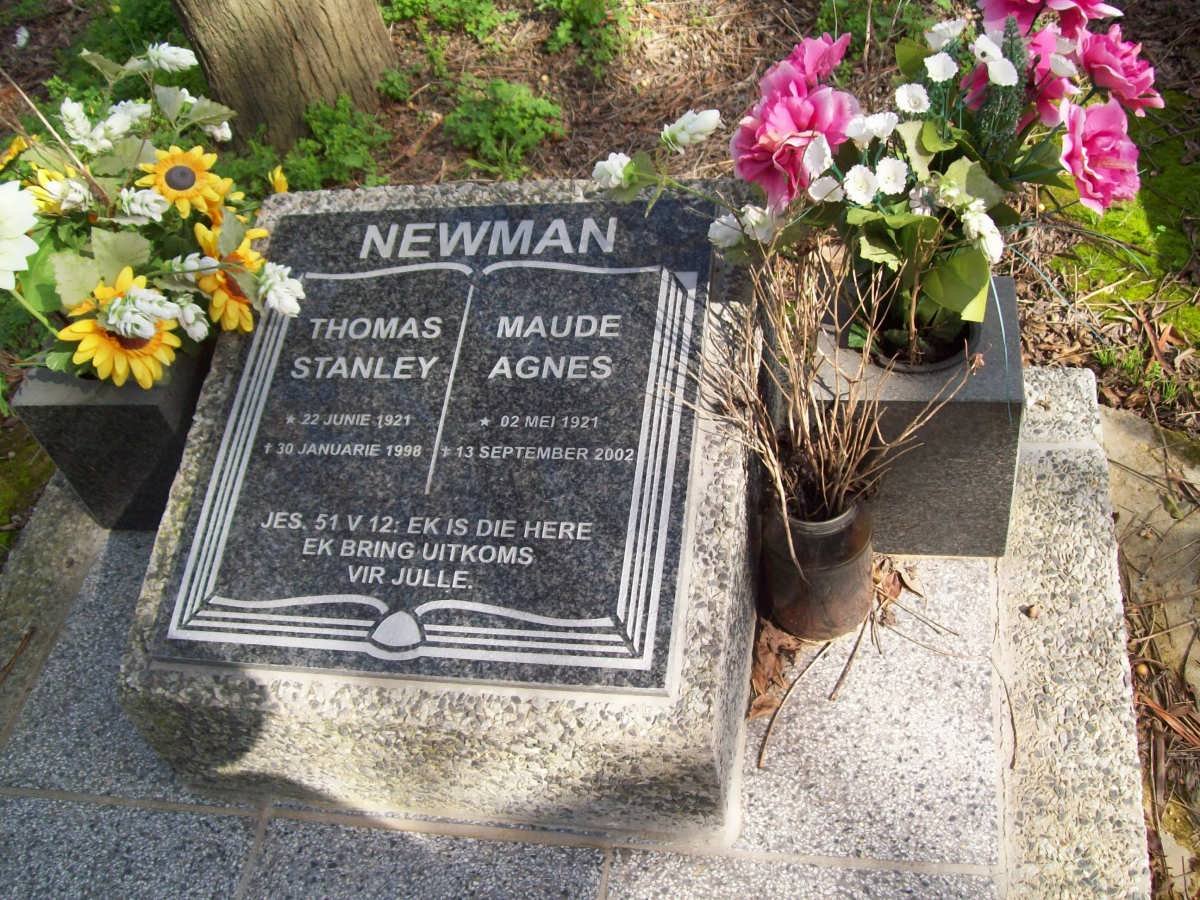 NEWMAN Thomas Stanley 1921-1998 &amp; Maude Agnes 1921-2002