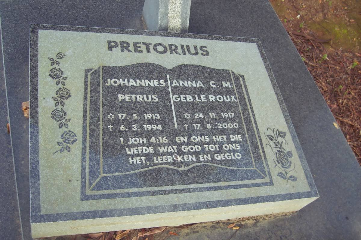 PRETORIUS Johannes Petrus 1913-1994 &amp; Anna C.M. LE ROUX 1917-2000