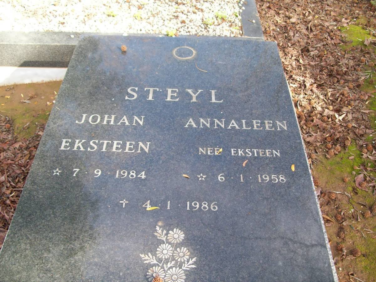 STEYL Johan Eksteen 1984-1986 &amp; Annaleen EKSTEEN 1958-1986