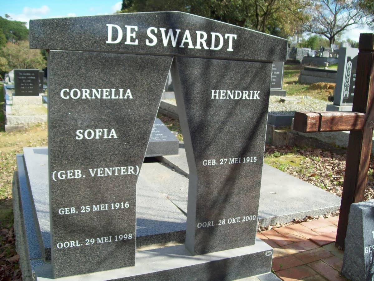 SWART Hendrik, de 1915-2000 &amp; Cornelia Sofia VENTER 1916-1998
