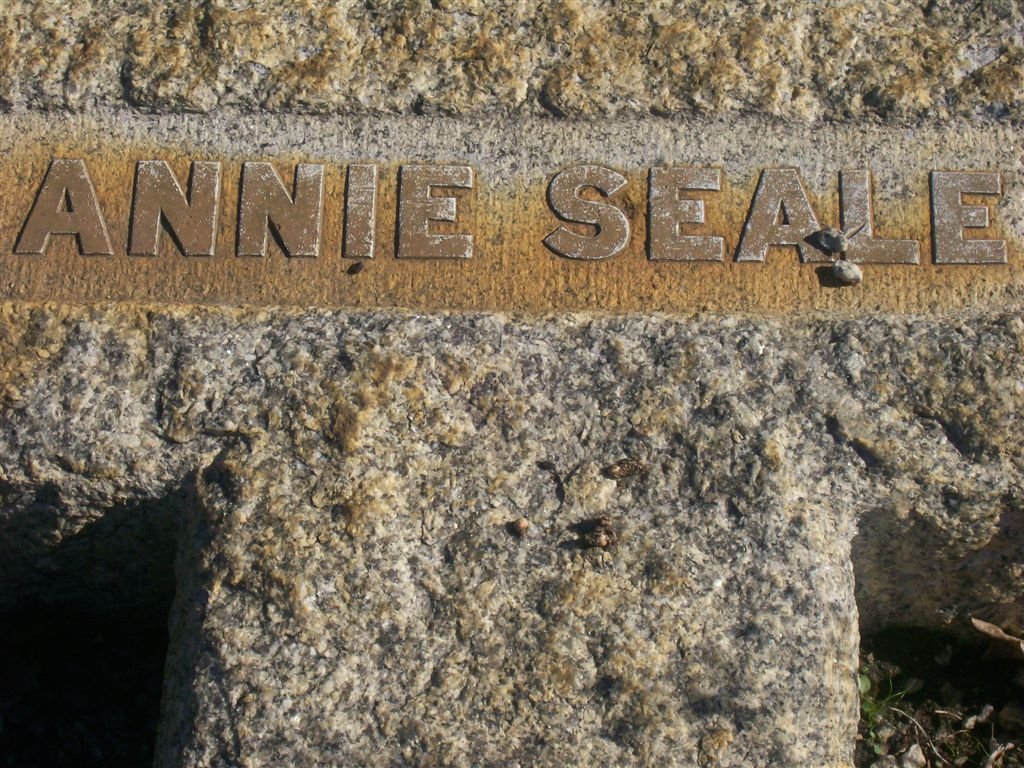 SEARLE Annie