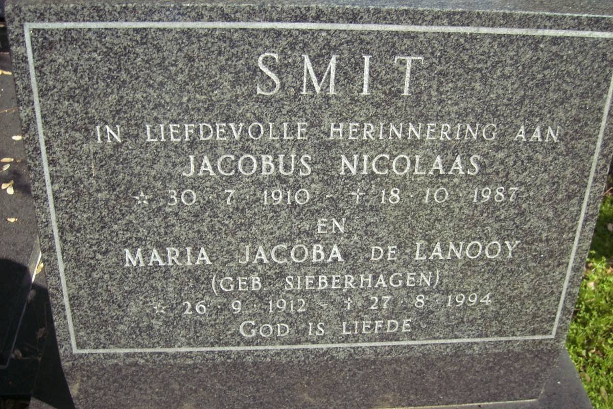 SMIT Jacobus Nicolaas 1910-1987 &amp; Maria Jacoba de Lanooy SIEBERHAGEN 1912-1994
