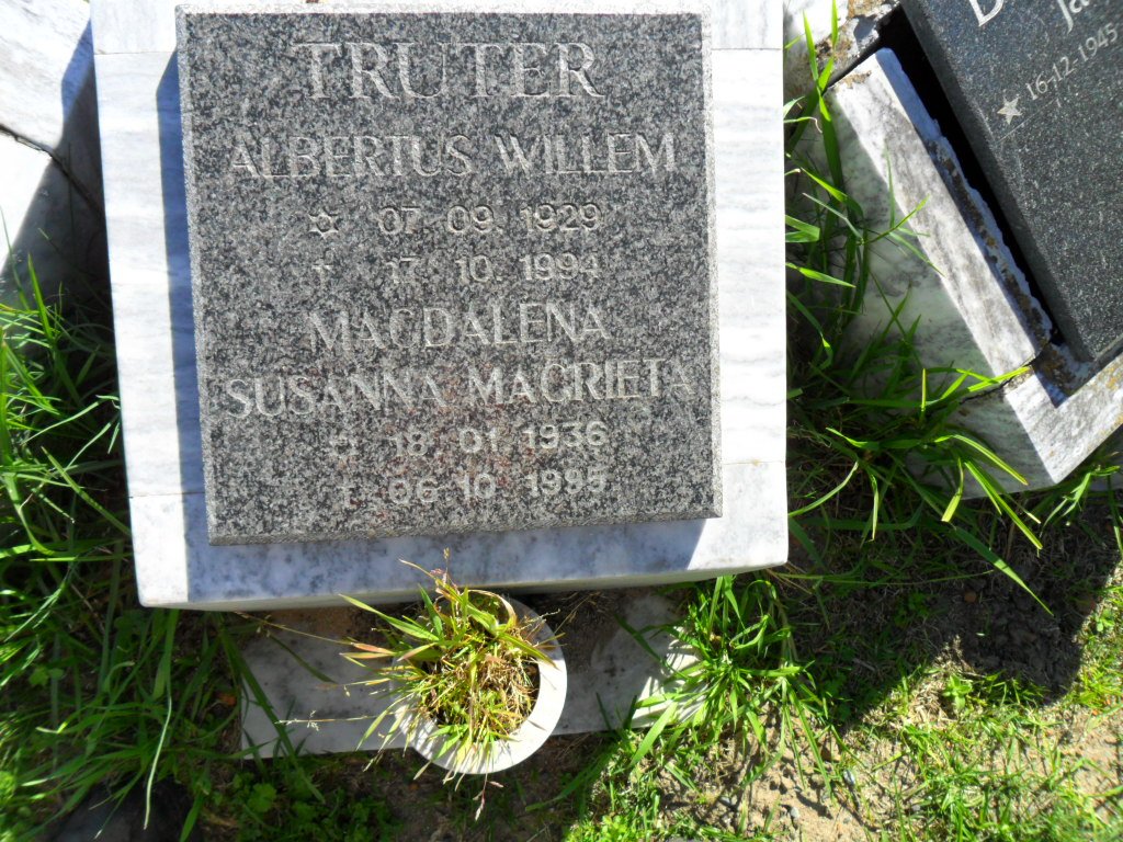 TRUTER Albertus Willem 1929-1994 &amp; Magdalena Susanna Magrieta 1936-1995