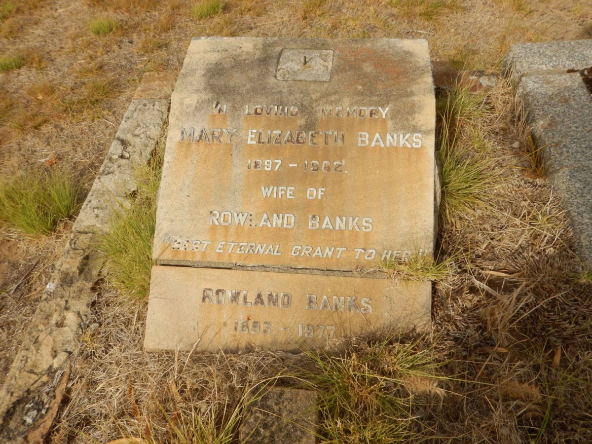 BANKS Rowland 1893-1977 &amp; Mary Elizabeth 1897-1962